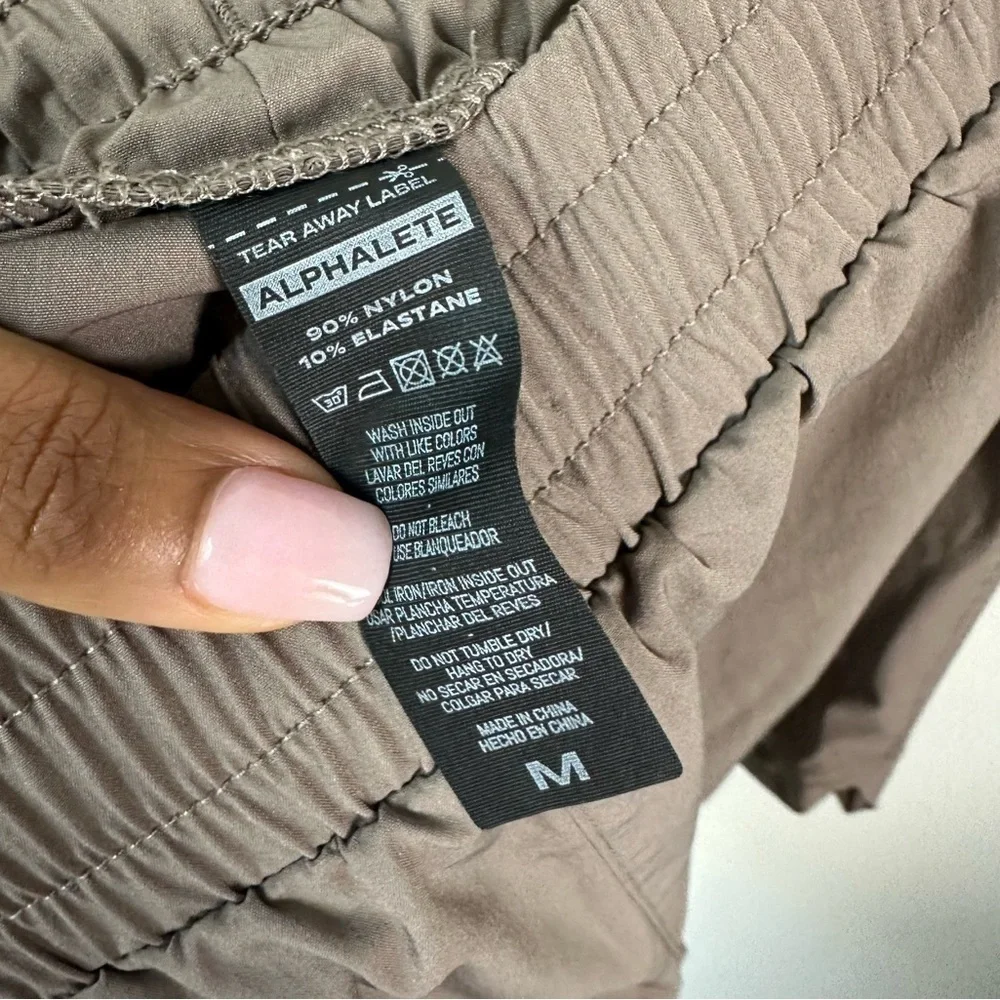 Alphalete Brown 5” Shorts Size M